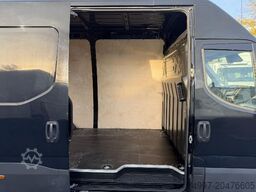 IVECO 35S14HA8 V/P HI-MATIC LED RFK AHK