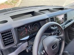 MAN TGE 3.180 L3H3 Kasten 4x4 AUTOM DIFF AHK ACC