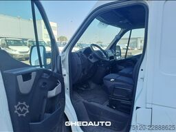RENAULT MASTER FURGONE L2H2