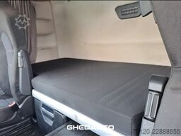 IVECO TRATTORE STRADALE S - WAY 460 LNG METANO