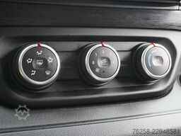 Renault Trafic 2.0 Blue dCi 130PK EURO 6 - Airco - Navi...