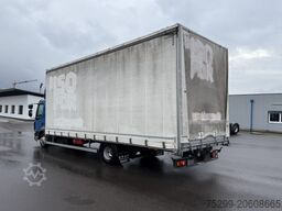 DAF LF 220 108 4x2 Blache