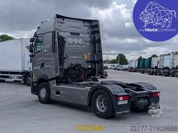 Renault T 520