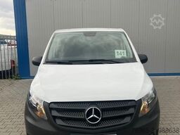 MERCEDES-BENZ Vito 114 LANG 9G-TR 4x4 ALLRAD KLIMA NAVI KAMERA