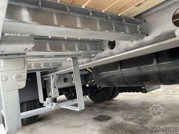 Möslein T 3-8,20 P OR  3 Achs Tieflader gerader Ladefläche 8,10 m,Neufahrzeug