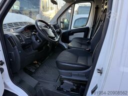 Peugeot boxer 2.0hdi 165pk bakwagen+laadklep