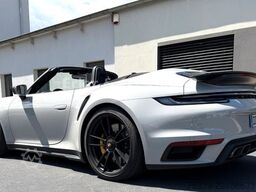 PORSCHE 911 Turbo S Cabriolet, Lift, Burmester, Approved