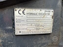 Hitachi ZX48U-5A CLR with 3 excavator buckets