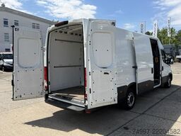 IVECO 35S16V MY24 / DAB / PDC MAXI