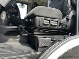 Iveco S-WAY 570