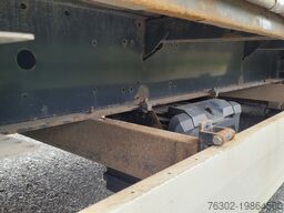 Krone SDP 24 Ladebordwand Liftachse Getränkepl