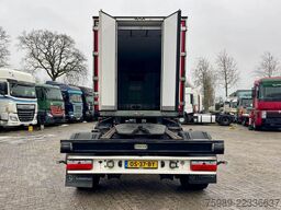 Pacton LZV Sliding chassis for  2nd trailer connection...
