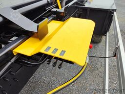 MAN TGL 12.250 City-Abroller Container + Palfinger ...