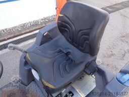 HAMM HD 12 VV Kubota Diesel 2500 kg