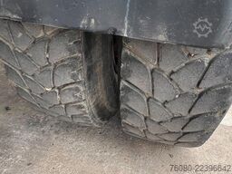 Scania 93 - 220 (MANUAL PUMP / POMPE MANUELLE / MANUAL...
