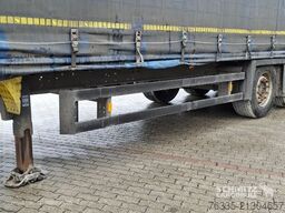 Schmitz Cargobull Curtainsider Mega