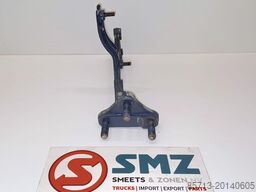 Scania Occ bumperbeugel links Scania