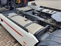 Renault T T 520 HIGH SLEEPER 4x2 EURO 6 - 33-BPH-4