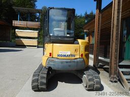 Komatsu PC45-MR mit POWERTILT