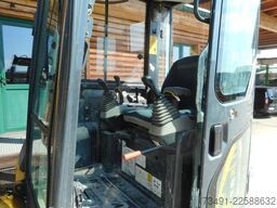 Komatsu PC45-MR mit POWERTILT