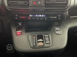 FIAT Doblo Kombi L2 Automatik Navi RüKa CarPlay 5Sitz