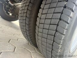 MITSUBISHI Fuso Canter 7C18 Maschinen Transporter 23.479 km