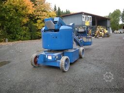 JLG JLG N40E  Gelenkteleskoparbeitsbühne 14 m