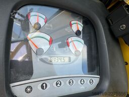 Hyster H 5.5 XM // Full cabin // Only 6135 hour