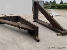 Equerres de bridage en fonte 4000 x 2000 x 575 mm