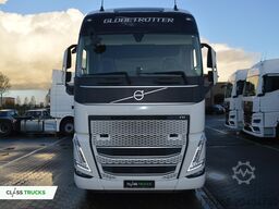 VOLVO FH 460 Globetrotter XL i-Save SideSkirts