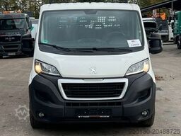 PEUGEOT Boxer DoKa Pritsche HDi 160 4x2