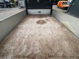 PEUGEOT Boxer DoKa Pritsche HDi 130 4x2