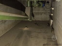 Silo-Austragungsanlage mit Förderschneck 
