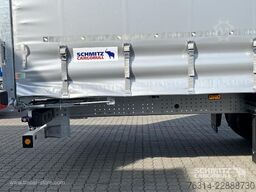 Schmitz Cargobull Curtainsider Mega Getränke