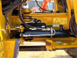 Caterpillar 908M - Quick Coupler / Automatic Greasing / For...
