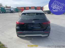 Mercedes-Benz GLA 200 D