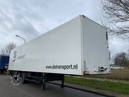 Schmitz SKO 24 Closed Box / SAF / Discbrakes / Steering...
