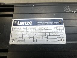 Lenze DFVARS 080-22 Servomotor SN: 0237186 mit A2S 107-AA01-31 Lüfter