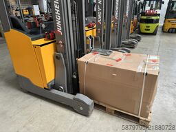 Jungheinrich ETV 216 L GNEDZ