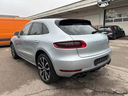 PORSCHE Macan Turbo 3,6L V6 PANO/BOSE/CARBON/ALCANTARA