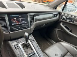 PORSCHE Macan Turbo 3,6L V6 PANO/BOSE/CARBON/ALCANTARA