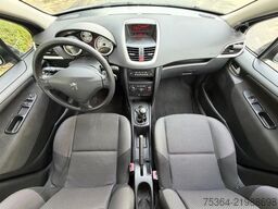 PEUGEOT 207 Tendance  1.4  VTi 70 kw 5 Türig Klima Eu5