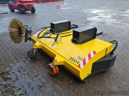 MTS bezem met lepel insteek