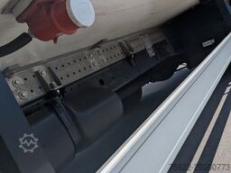 MERCEDES-BENZ Daily 70c18 /Frigo Cool Thermo King/load 3,1ton
