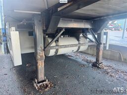 HFR box semi-trailer with refrigeration/freezer unit