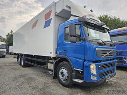 Volvo FM330 6x2 FRIGOBLOCK Multizone Lift/Lenk