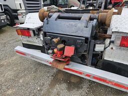 MAN TGA 26.463 FDLC 8x4 35t Lenkachse