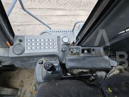 Liebherr L 544 2Plus2