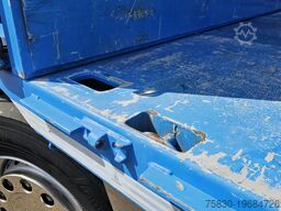MAN TGX 35.480 8x4-4 / HMF 85 t/m + JIB / WINCH
