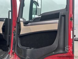 MAN TGS 33.500 with Schmitz Cargobull SGF S2 (NEW ENGINE)